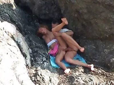 Саша Роуз падна в balgarsko porno капан.